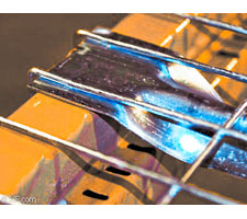 Wire Decking - closeup of universal support flange
