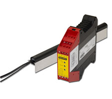 High Sensitivity Sensing Edge with Angled Channel and PRSU-4 (for 24V AC/DC Supply)