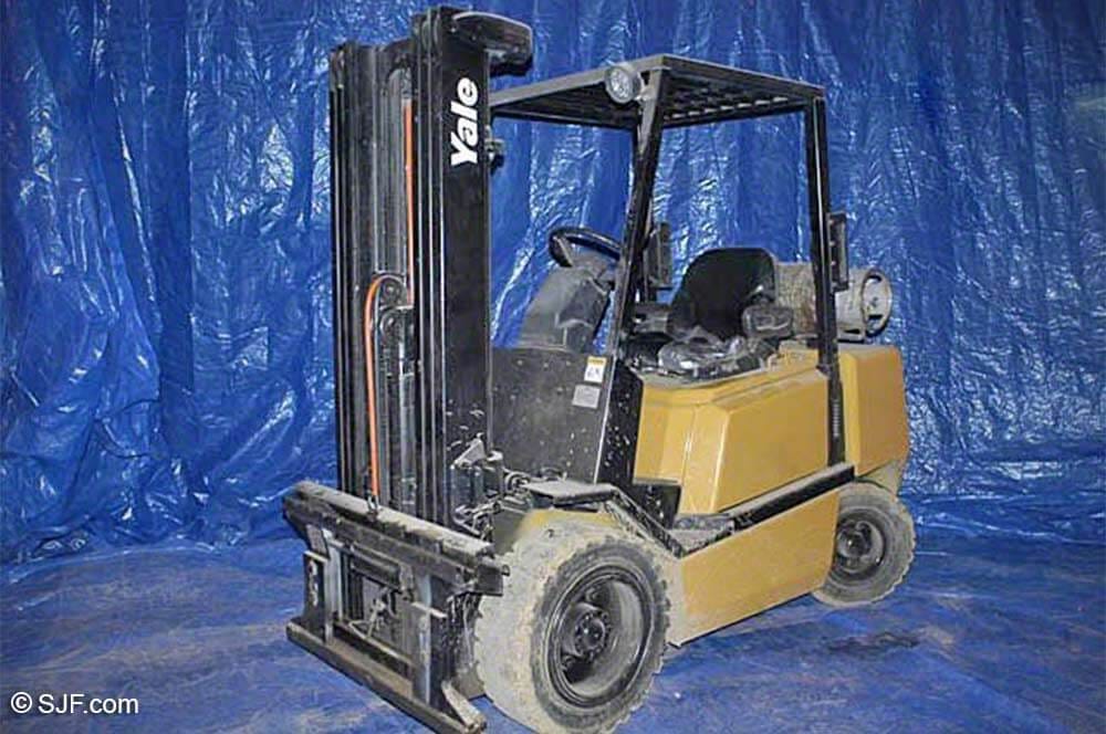Yale Pneumatic Tire Forklift - Tag 61