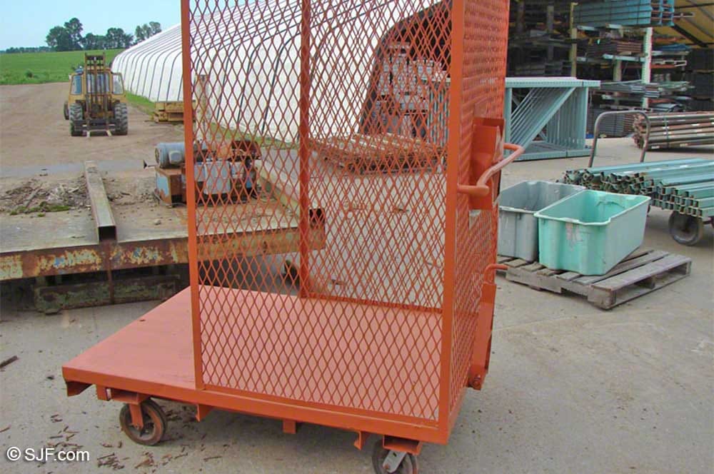 Wire Mesh Cart - Side View