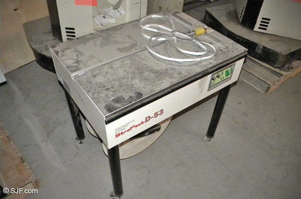 Strapak Strapping Packaging Machine