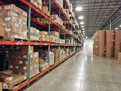 What are some different pallet racking options?
