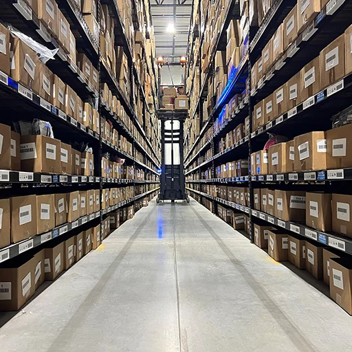 Very Narrow Aisle Racking - Space-efficient storage solution for optimized warehouse space.